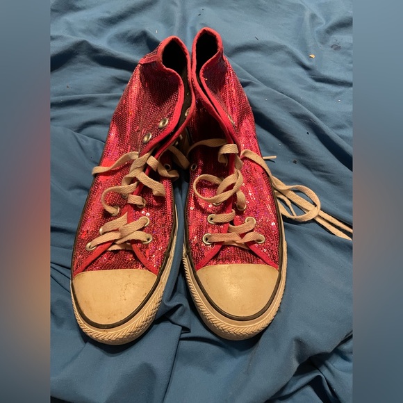 converse walking shoes